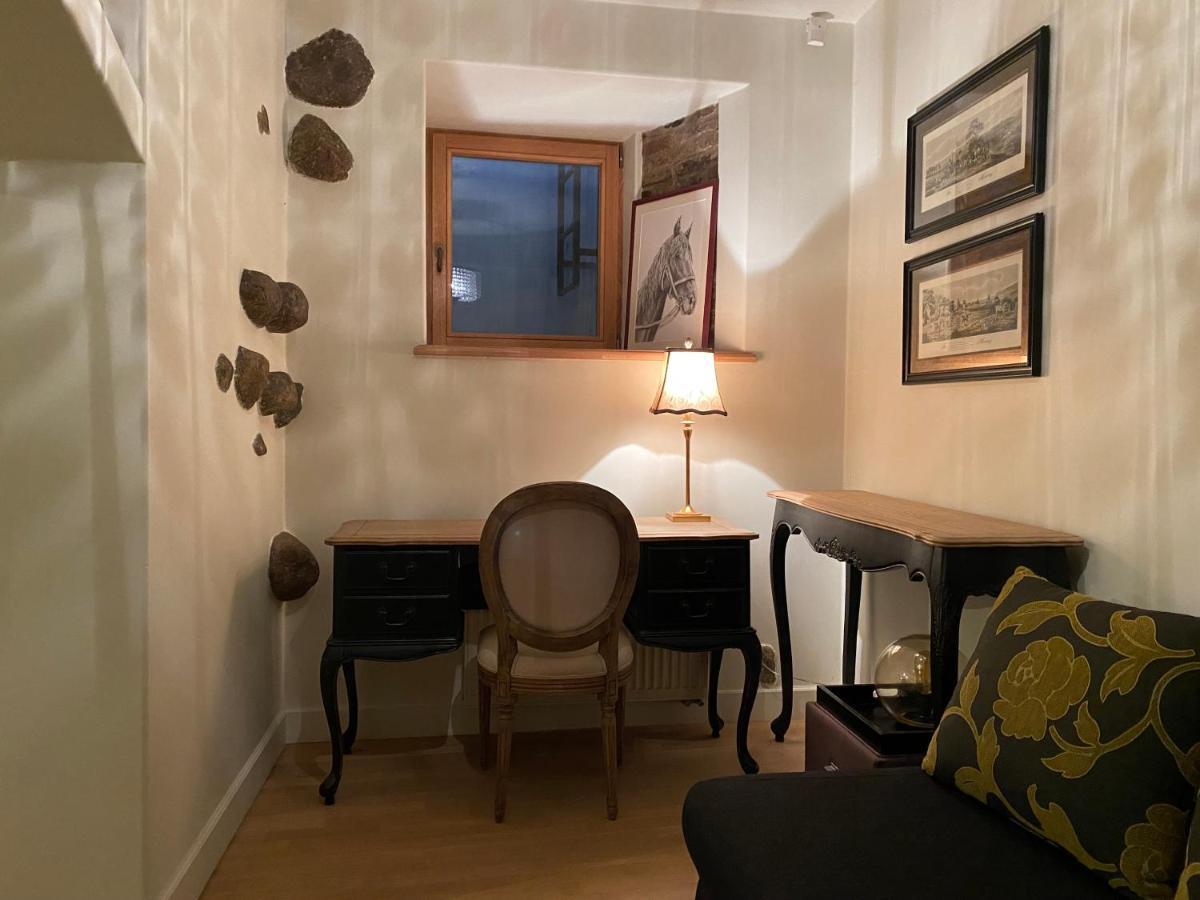 Exclusive Gaono Apartment In The Heart Of Old Town Vilnius Extérieur photo